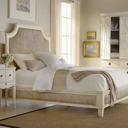 Bed frame in Seagrass and wood from Indondesia | Model Queen Bed | Wholesaler Baliartfurniture