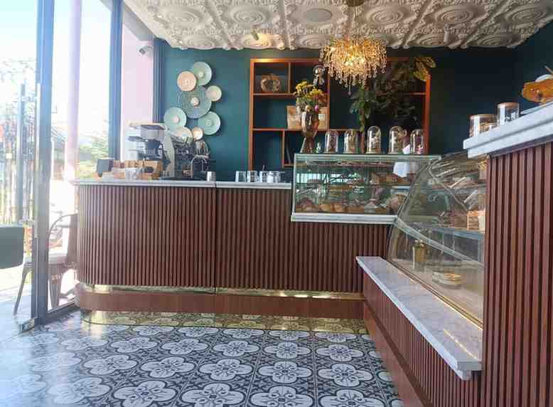 Indonesian Manufacturer full furnished Pastry Hubble Brawa Bali Art Furniture